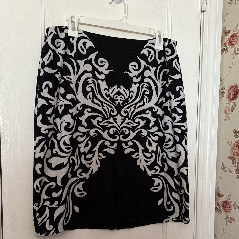 🖤 Elegant Black and Gray Patterned Skirt Sz XL